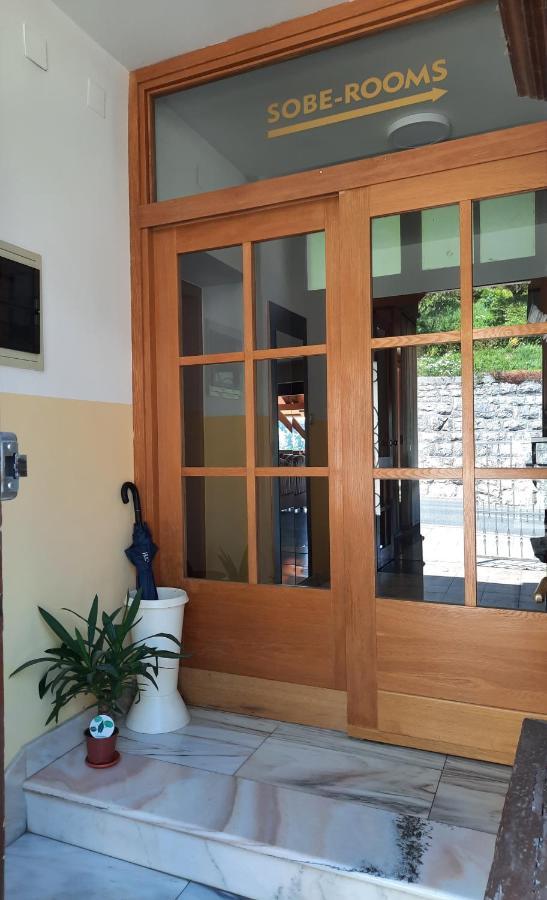 Rooms Cehovin Postojna Exterior photo